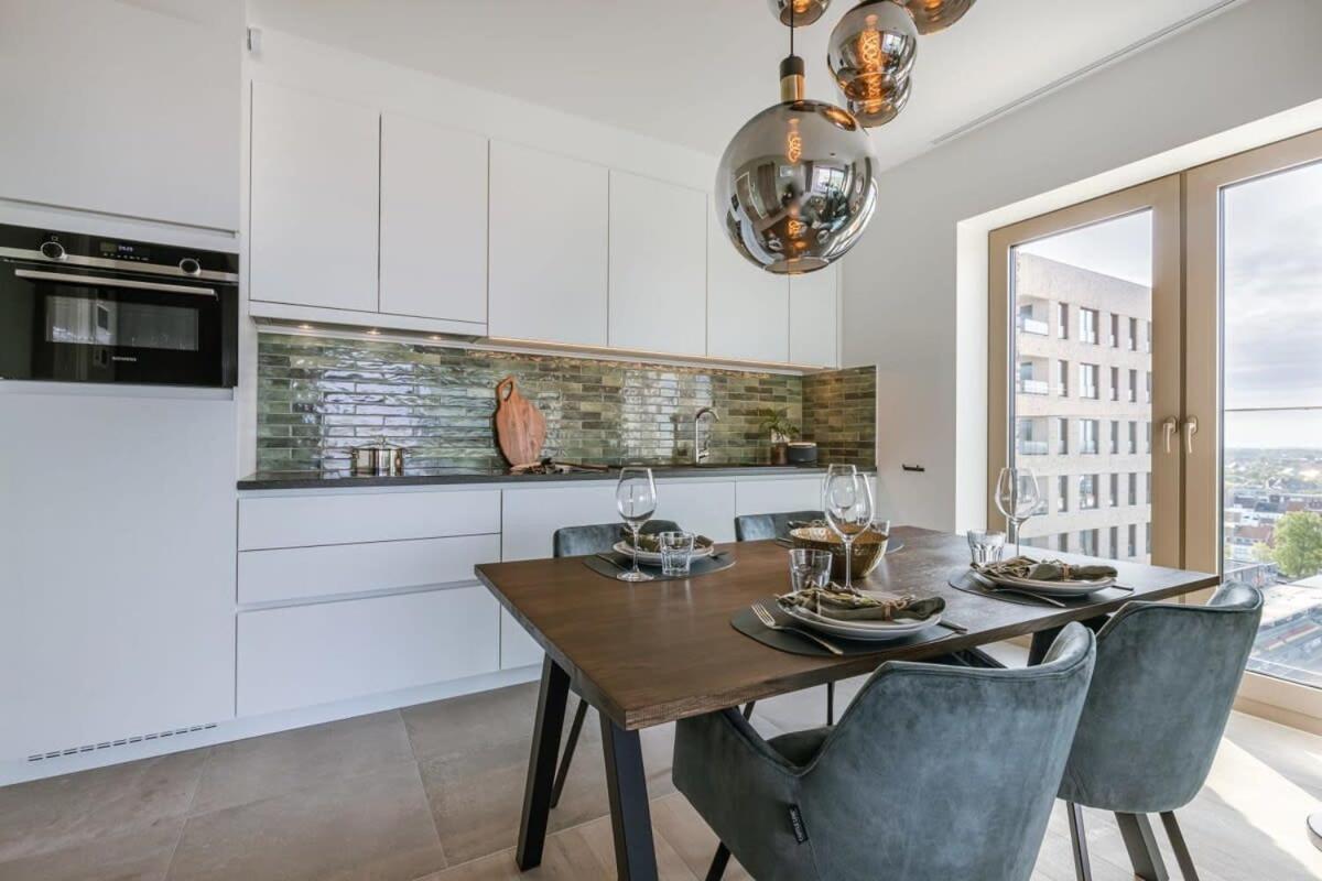 Huswell - Apartment With Beautiful Seaview In Oostende Exterior foto